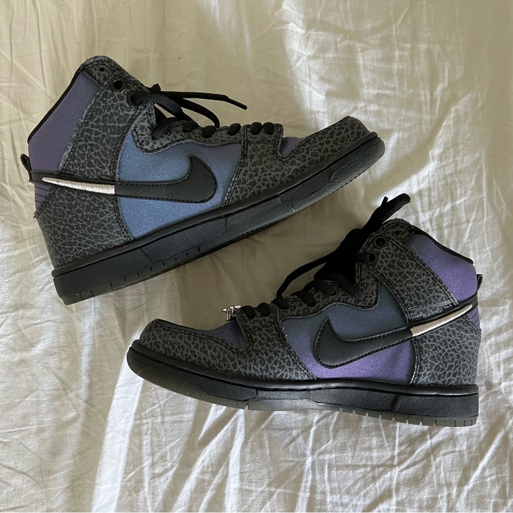 Nike SB Dunk x Black Sheep Hornet